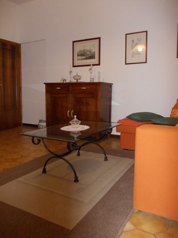Ferienwohnung Casa Ricciardi Chianni Exterior foto