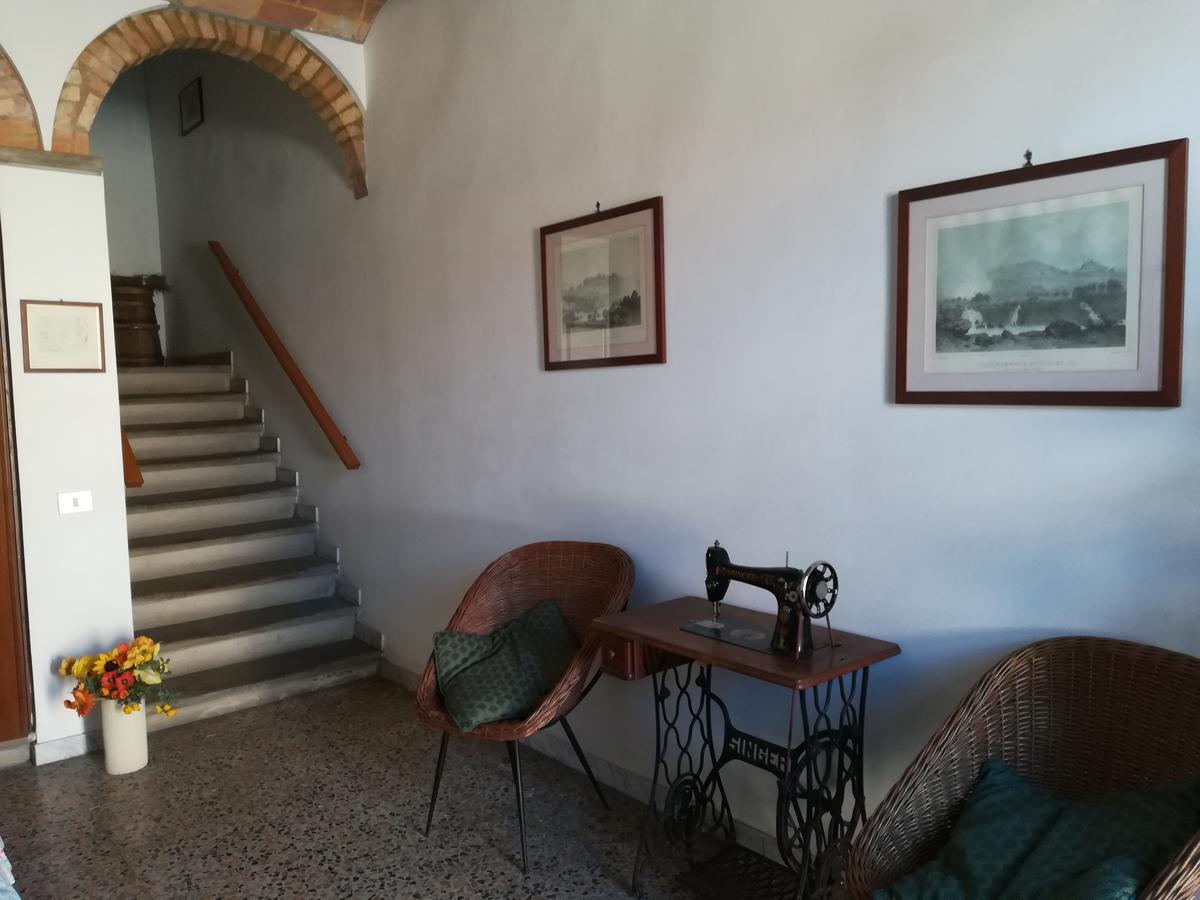 Ferienwohnung Casa Ricciardi Chianni Exterior foto
